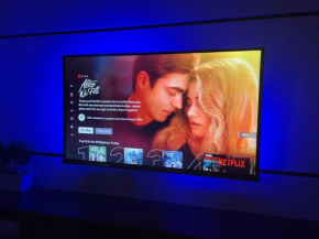 Homey condo w/ Surround Sound System for Netflix